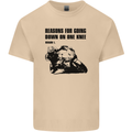 Biker Down on One Knee Motorcycle Motorbike Mens Cotton T-Shirt Tee Top Sand