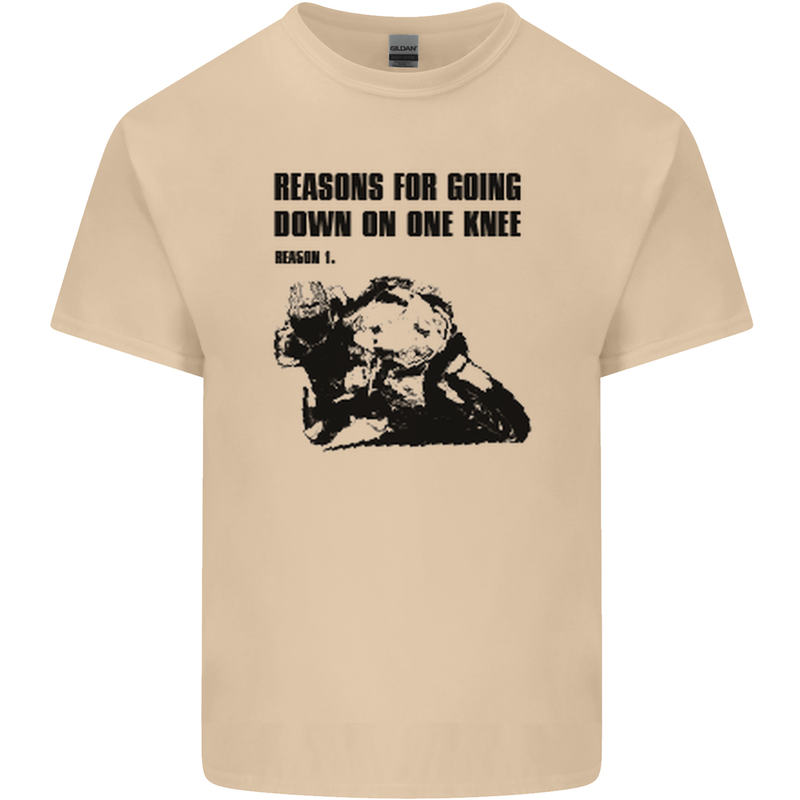 Biker Down on One Knee Motorcycle Motorbike Mens Cotton T-Shirt Tee Top Sand