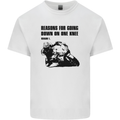 Biker Down on One Knee Motorcycle Motorbike Mens Cotton T-Shirt Tee Top White