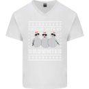 Chillin With My Snowmies Funny Christmas Mens V-Neck Cotton T-Shirt White