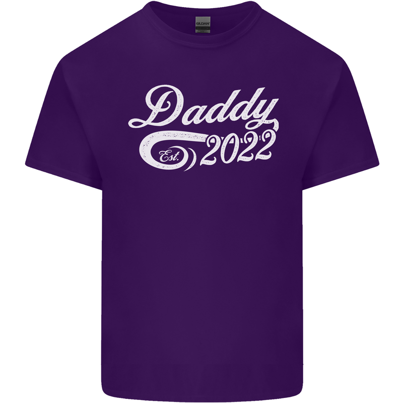 Daddy Est. 2022 Funny Father's Day Mens Cotton T-Shirt Tee Top Purple