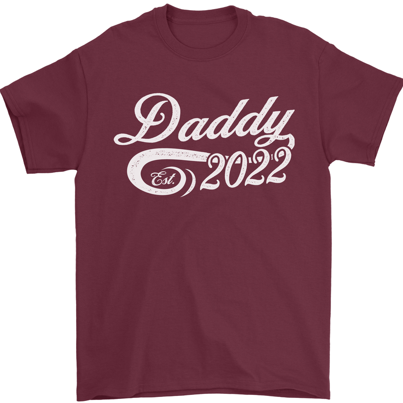 Daddy Est. 2022 Funny Father's Day Mens T-Shirt Cotton Gildan Maroon