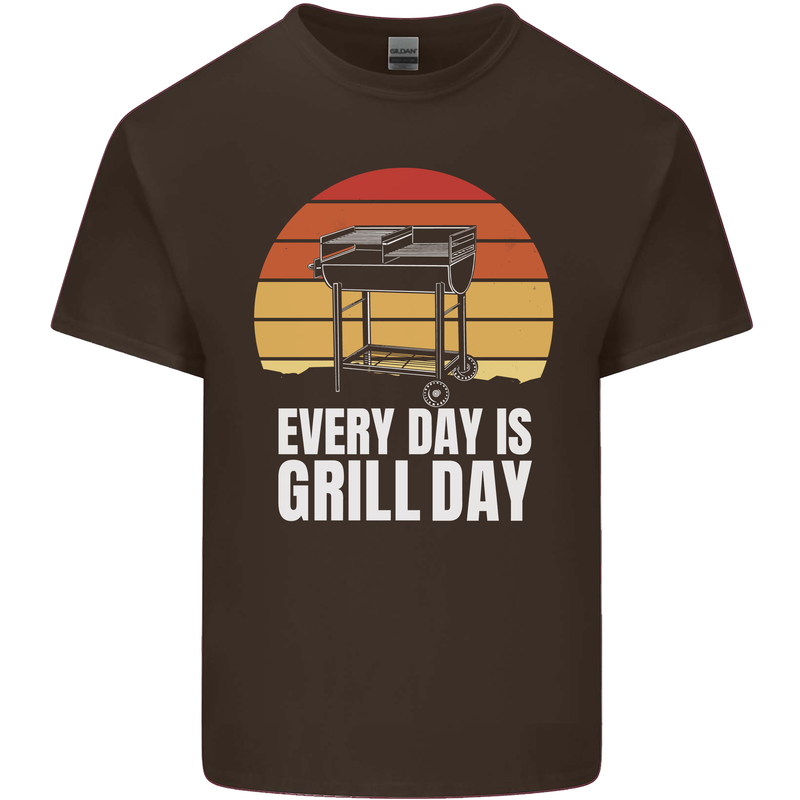 Every Days a Grill Day Funny BBQ Retirement Mens Cotton T-Shirt Tee Top Dark Chocolate