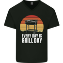 Every Days a Grill Day Funny BBQ Retirement Mens V-Neck Cotton T-Shirt Black