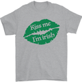Kiss Me I'm Irish St. Patrick's Day Mens T-Shirt Cotton Gildan Sports Grey