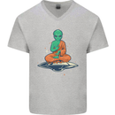 Meditating Alien UFO Yoga Mens V-Neck Cotton T-Shirt Sports Grey