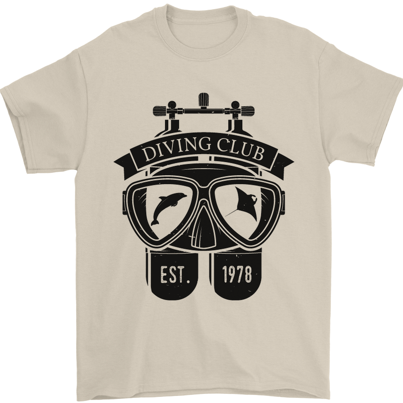 Scuba Diving Club Diver Deep Sea Wreck Mens T-Shirt Cotton Gildan Sand