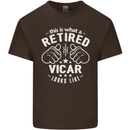 This Is What a Retired Vicar Looks Like Mens Cotton T-Shirt Tee Top Dark Chocolate