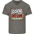 You're Looking at an Awesome Farmer Mens V-Neck Cotton T-Shirt Charcoal