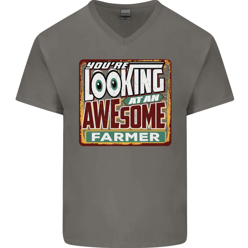 You're Looking at an Awesome Farmer Mens V-Neck Cotton T-Shirt Charcoal